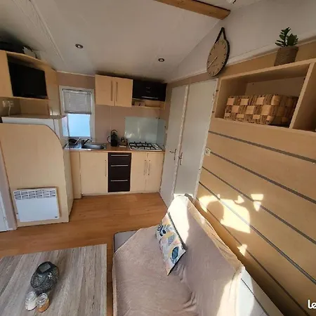 캠프장 Mobil Home, Les Pins Maritimes