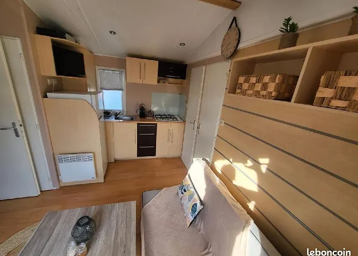 Campeggio Mobil Home, Les Pins Maritimes